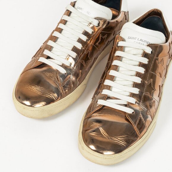 Saint Laurent SL/06 Gold Patent Star Low-Top Sneakers - Picture 6 of 12